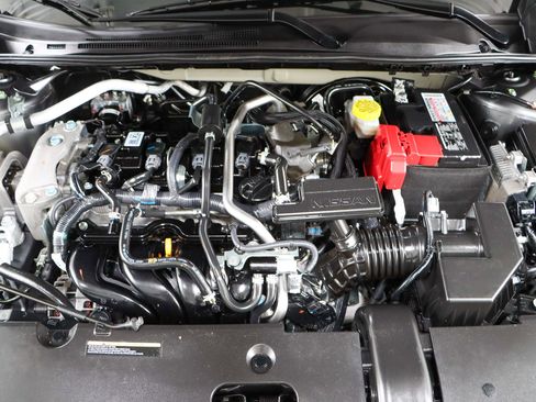 Used 2023 Nissan Sentra SR w/ SR Premium Package image 31