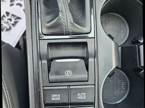 Used 2020 Hyundai Tucson Ultimate w/ Winter Weather Package image 23