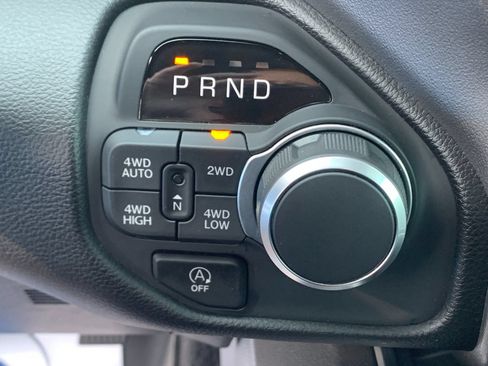 Used 2025 RAM 1500 Lone Star AWD/4WD image 25