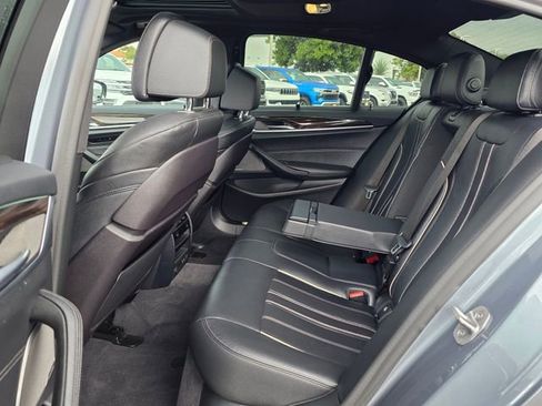 Used 2020 BMW 540i w/ Executive Package image 17