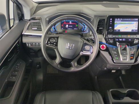 Used 2024 Honda Odyssey Touring image 20