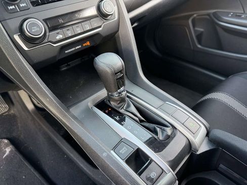 Used 2018 Honda Civic LX image 29