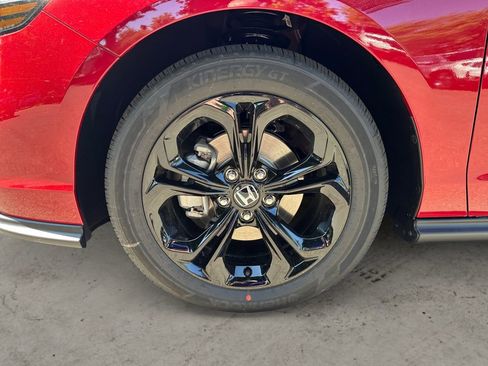 New 2025 Honda Accord SE image 14