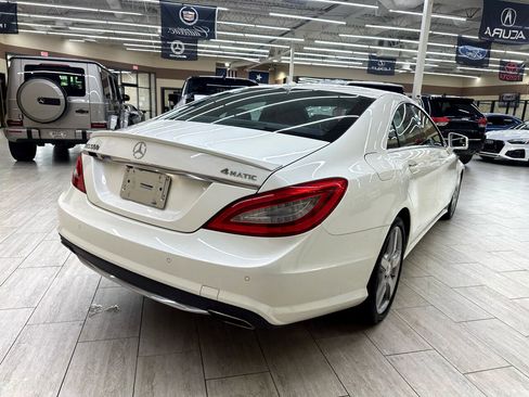 Used 2014 Mercedes-Benz CLS 550 4MATIC w/ Premium 1 Package image 7
