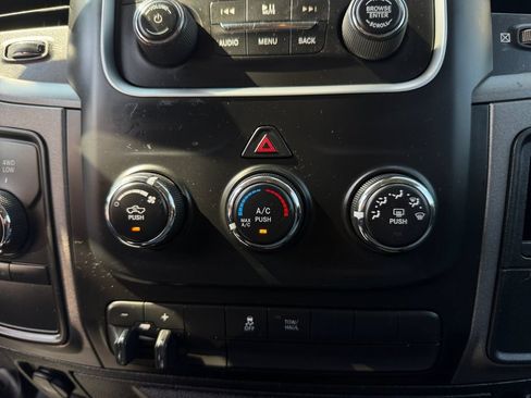 Used 2013 RAM 1500 Express AWD/4WD image 16