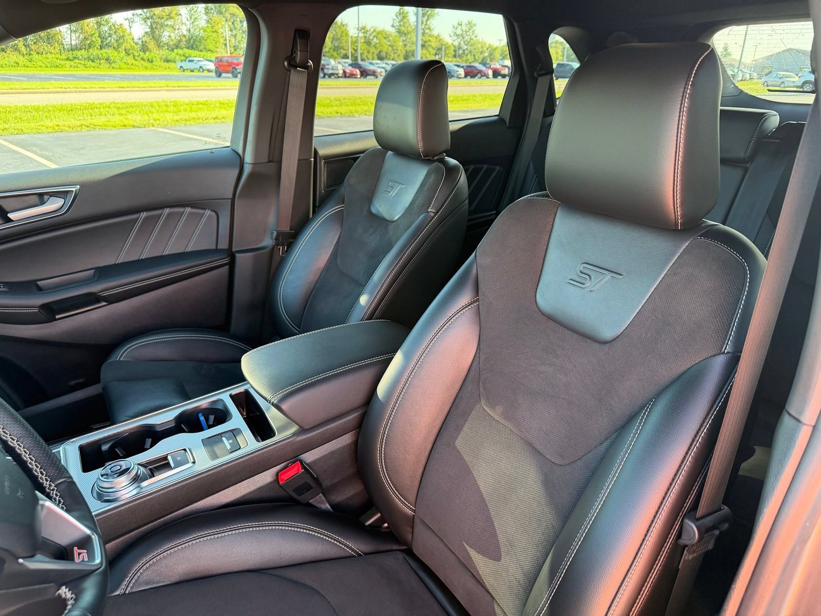 Used 2021 Ford Edge ST AWD/4WD image 13