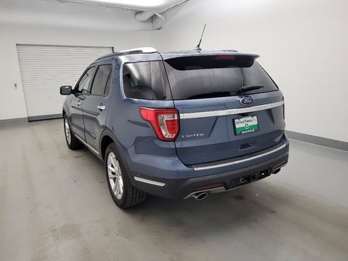 Used 2018 Ford Explorer Limited w/ Equipment Group 301A FWD image 5