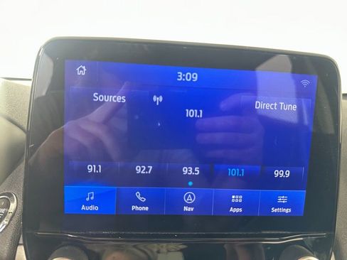 Used 2020 Ford EcoSport SE w/ SE Convenience Package image 27