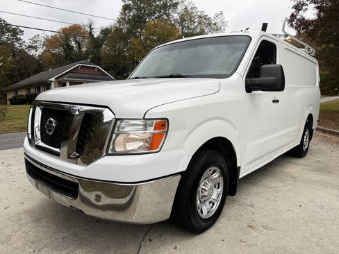 Used 2013 Nissan NV 2500 SV w/ Side Curtain Airbag Pkg image 5