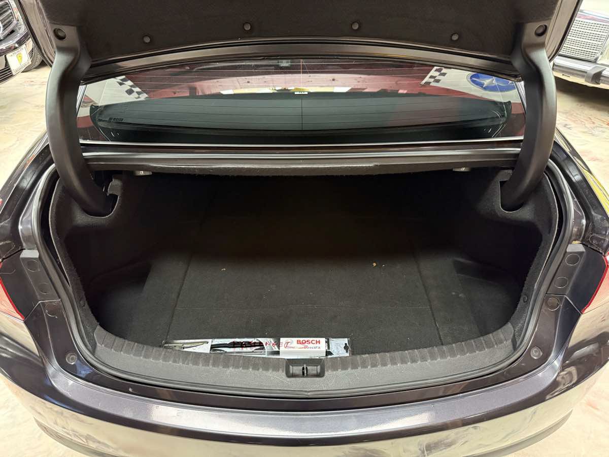 Used 2016 Acura TLX w/ Technology Package FWD image 33