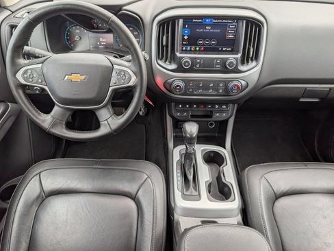 Used 2022 Chevrolet Colorado ZR2 w/ ZR2 Midnight Special Edition AWD/4WD image 8