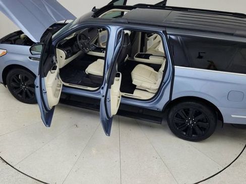 Used 2024 Lincoln Navigator L Black Label image 90