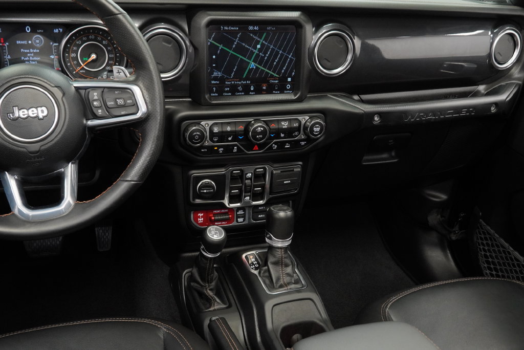 Certified 2023 Jeep Wrangler Unlimited Rubicon 392 w/ Trailer Tow Package AWD/4WD image 17