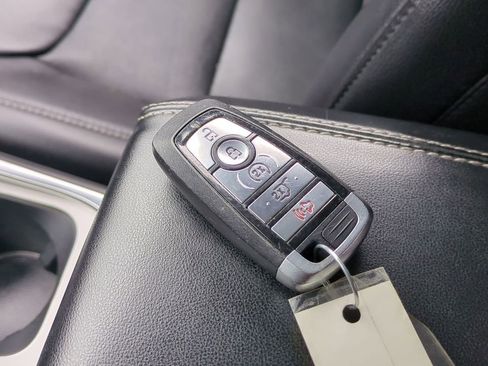 Used 2021 Ford Explorer Limited w/ Equipment Group 301A image 40