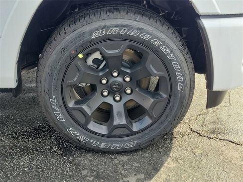 New 2026 RAM 1500 Big Horn w/ Night Edition image 5