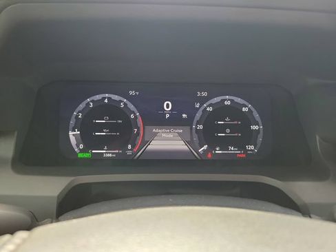 Used 2025 Toyota 4Runner TRD Off-Road Premium AWD/4WD image 16