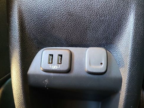 Used 2019 Chevrolet Colorado LT RWD image 14