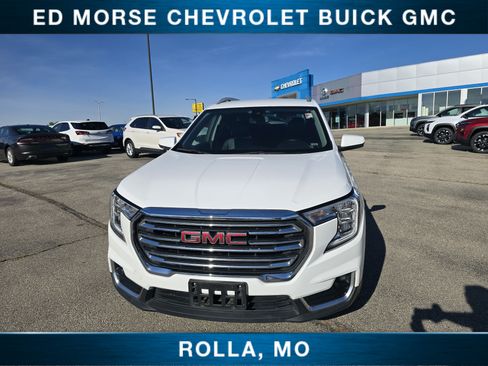 Certified 2024 GMC Terrain SLT AWD/4WD image 8