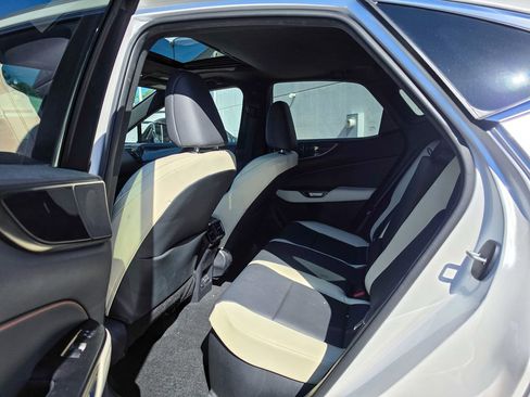 Used 2022 Lexus NX 350h AWD image 17
