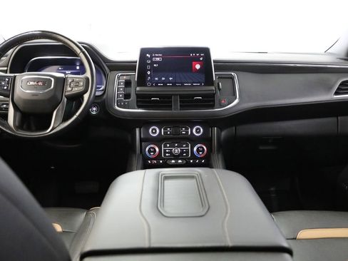 Used 2023 GMC Yukon XL AT4 w/ AT4 Premium Package AWD/4WD image 2
