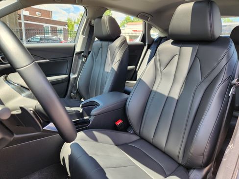 Used 2025 Acura Integra FWD image 7