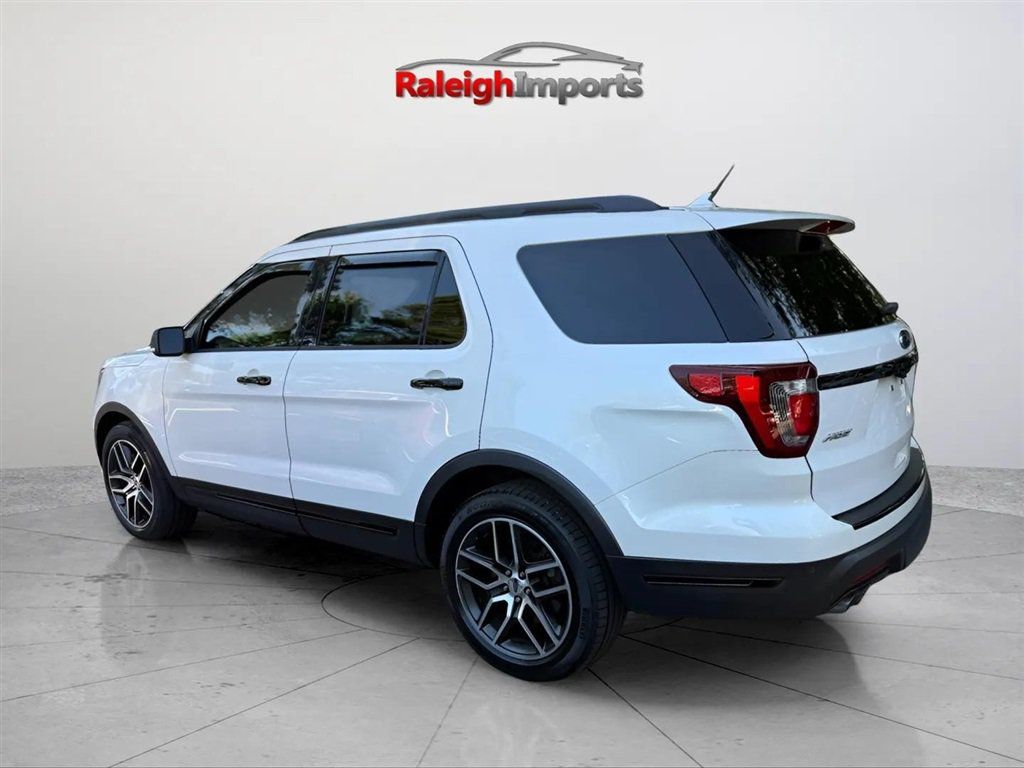 Used 2018 Ford Explorer Sport w/ Ford Safe & Smart Package AWD/4WD image 8