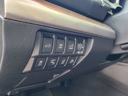 Used 2017 Subaru Outback 3.6R Touring w/ Popular Package #5A AWD/4WD image 18
