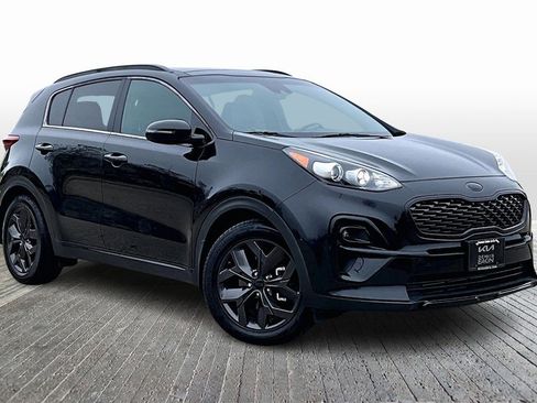 Certified 2022 Kia Sportage Nightfall Edition image 11