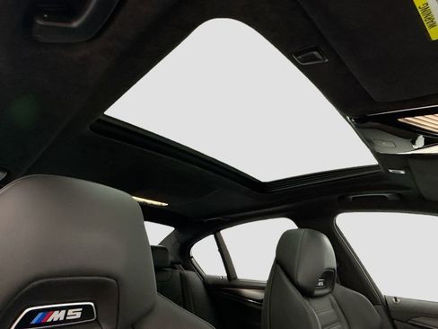 Used 2023 BMW M5 w/ Competition Package image 17