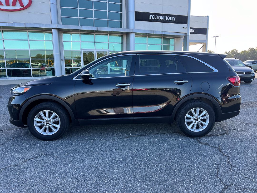 Used 2020 Kia Sorento LX FWD image 3
