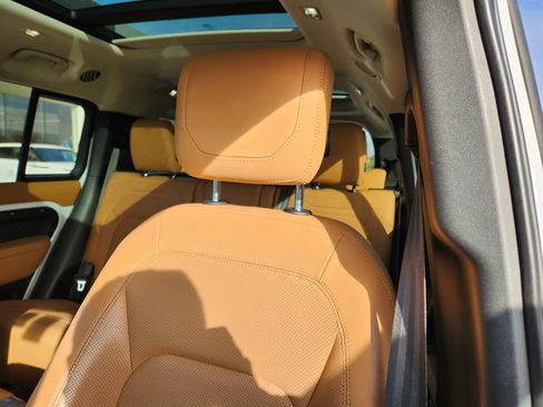 Certified 2023 Land Rover Defender 130 S image 11