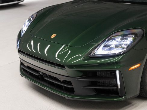 New 2026 Porsche Panamera RWD image 32