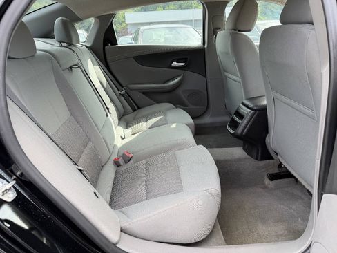 Used 2017 Chevrolet Impala LS FWD image 15