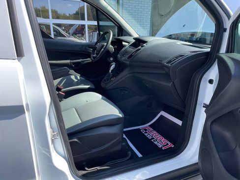 Used 2017 Ford Transit Connect XL FWD image 19