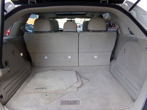 Used 2012 Lincoln MKX FWD image 21