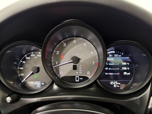 Certified 2023 Porsche Macan S AWD/4WD image 53