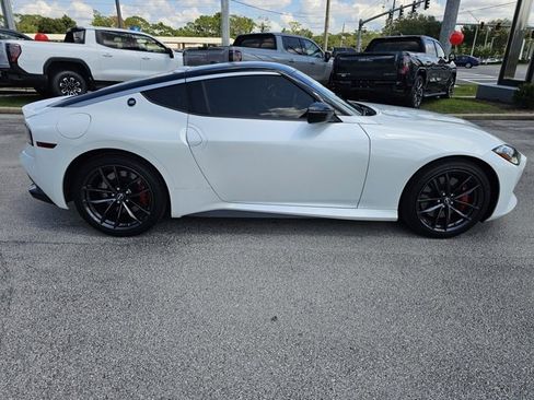 Used 2024 Nissan Z Performance w/ Floor Mat Package image 6