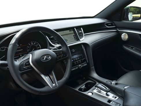 Used 2024 INFINITI QX50 Sport AWD/4WD image 16