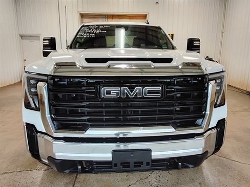 Used 2024 GMC Sierra 2500 Pro w/ 1SA Pro Safety Plus Package image 7
