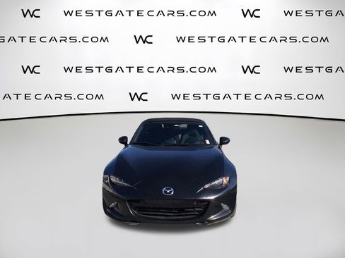 Used 2020 MAZDA MX-5 Miata Sport image 2