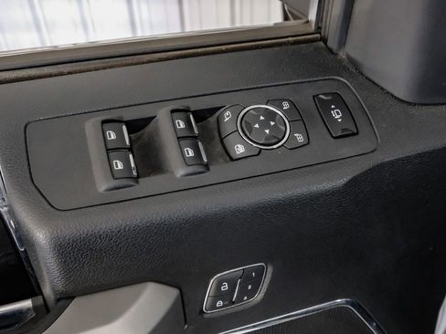 Used 2019 Ford F250 Platinum w/ Platinum Ultimate Package image 45