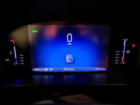 Used 2024 Ford Escape SE image 31