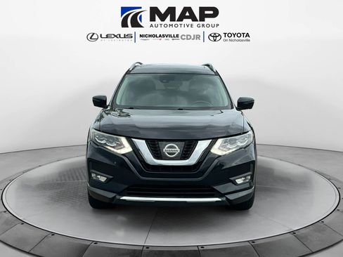 Used 2017 Nissan Rogue SL w/ SL Premium Package AWD/4WD image 16