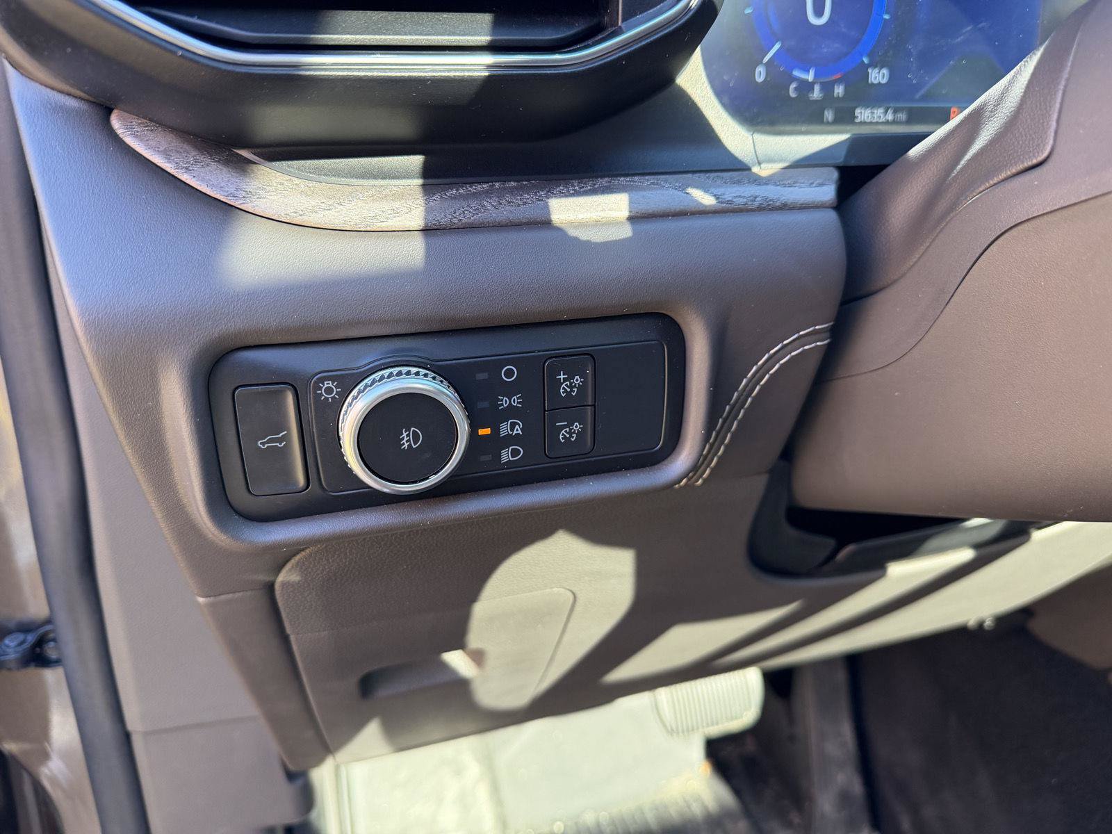 Used 2021 Ford Explorer Platinum w/ Equipment Group 601A AWD/4WD image 12