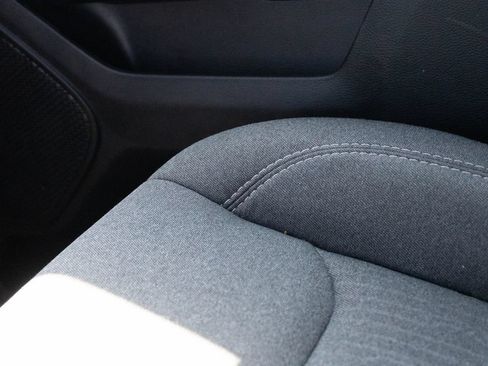 Used 2022 RAM 1500 Big Horn AWD/4WD image 37