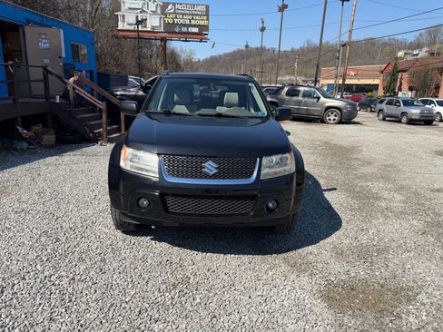 Used 2012 Suzuki Grand Vitara Limited image 5