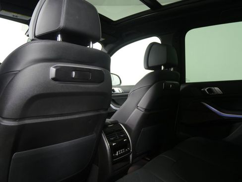 Used 2025 BMW X5 xDrive40i image 16
