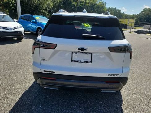 Used 2025 Chevrolet Equinox ACTIV w/ Safety and Technology Package FWD image 11