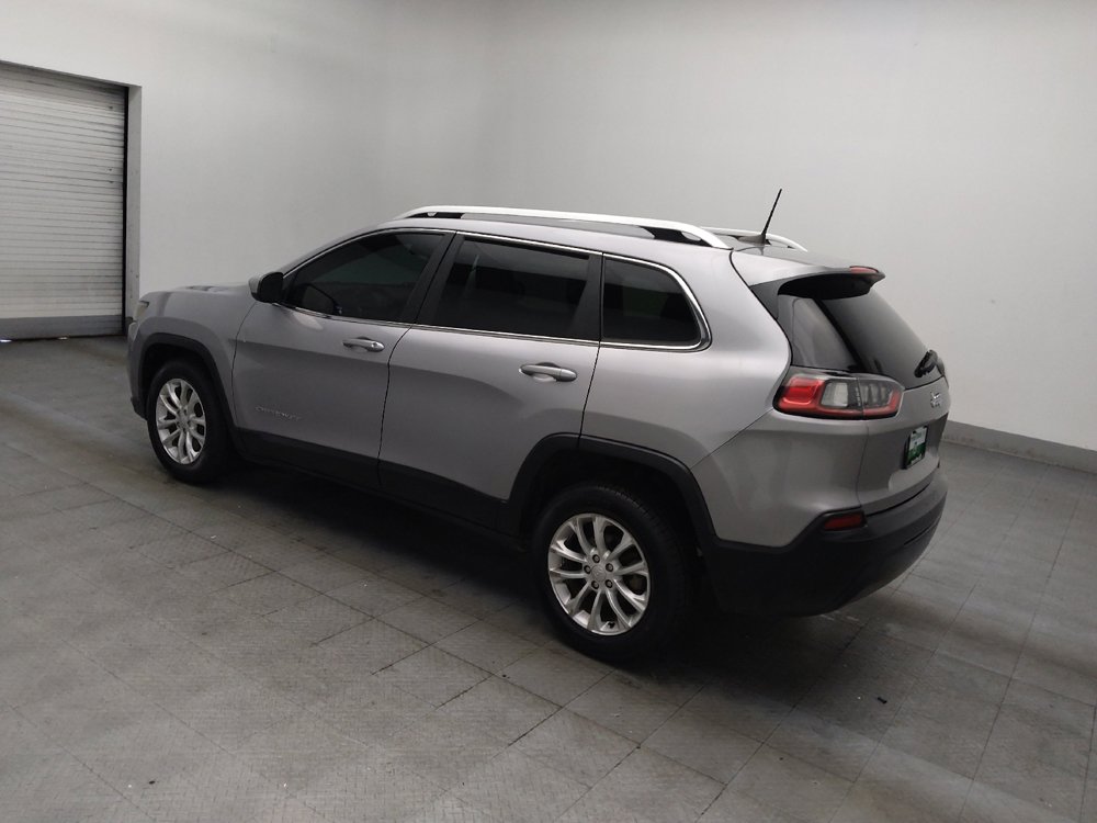 Used 2019 Jeep Cherokee Latitude w/ Popular Appearance Group FWD image 3