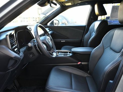 Used 2025 Lexus TX 350 FWD image 22